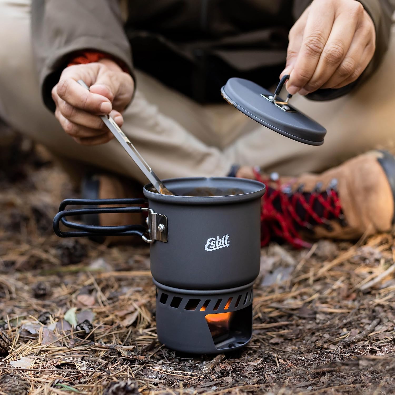 Esbit CS585HA 3-Piece Lightweight Camping Cook Set for Use with Solid Fuel Tablets Esbit CS585HA 3-Piece Lightweight Camping Cook Set for Use with Solid Fuel Tablets