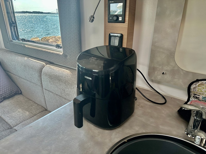 The Ultimate Air Fryer Guide for Camping and RVing